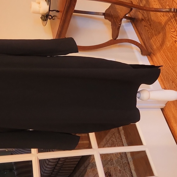 NWT BLAQUE LABEL long sleeve black dress L - Picture 2 of 6